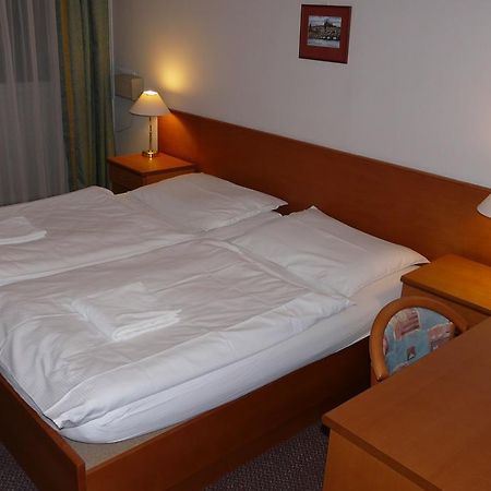 Cmc Residence & Conference Inn Čelákovice 객실 사진