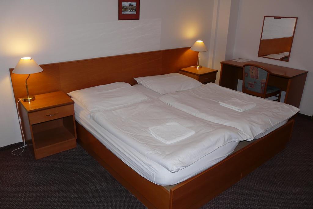 Cmc Residence & Conference Inn Čelákovice 외부 사진